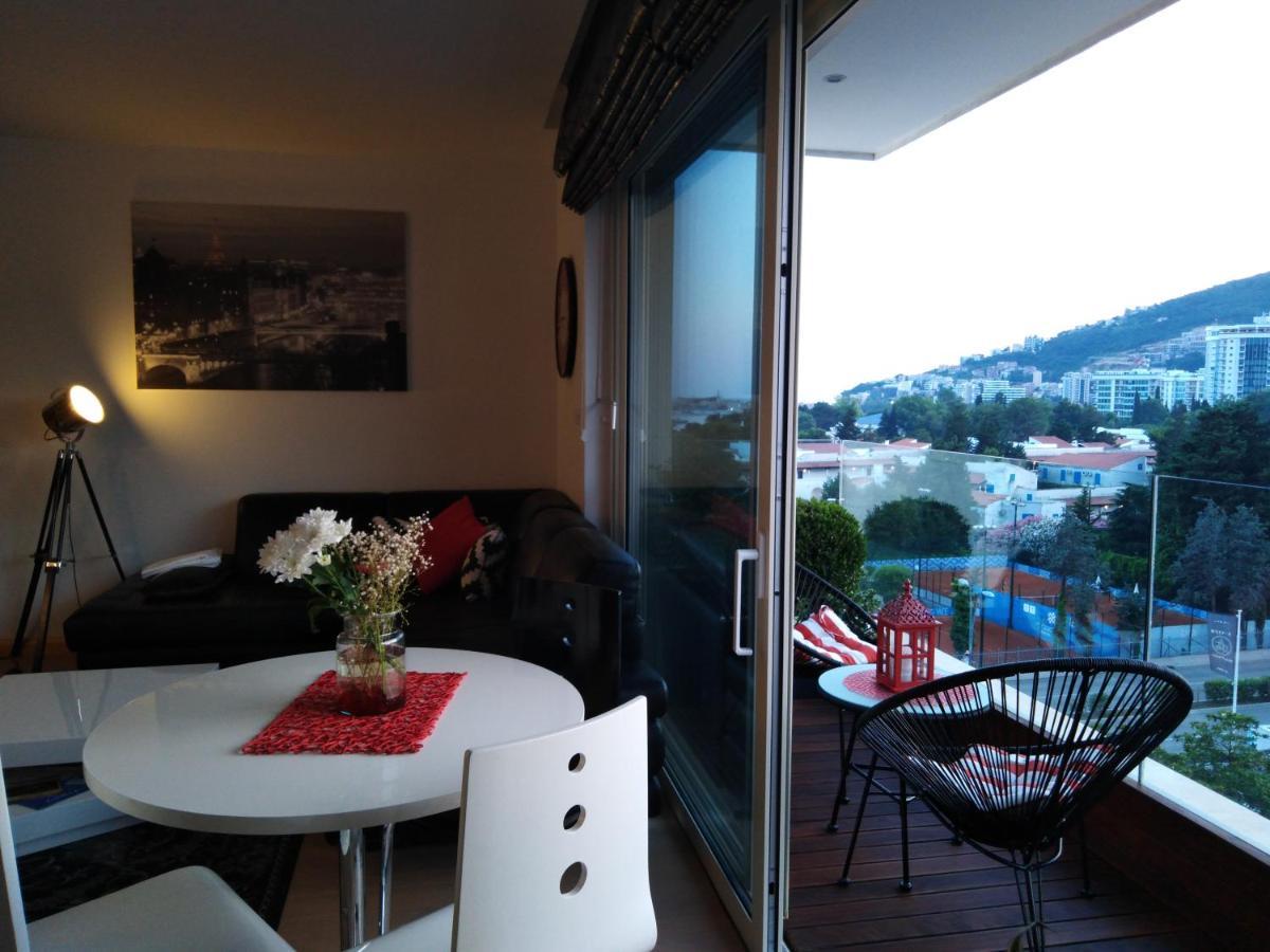 Red Lux Budva